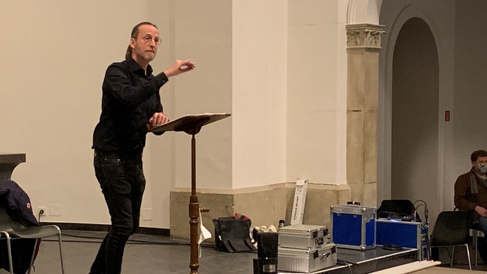Kai Wessel, Dirigent von "Gli amori d'Ergasto" in der Kölner Trinitatiskirche