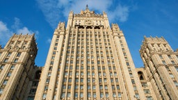 13.08.2013, Russland, Moskau: Das Stalinhochhaus, Sitz des russischen Außenministeriums am 14.08.2013 in Moskau / Russland.