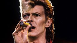 Porträt des Rockmusikers David Bowie, Aufnahme aus dem Jahr 1987.