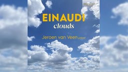 Albumcover "Clouds" von Jeroen van Veen, weiße Wolken auf hellblauem Himmel.