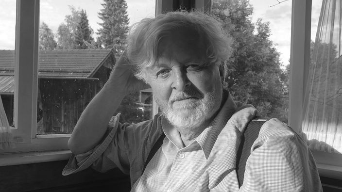 Richard von Schirach, schwarz-weiß Porträt, Aufnahme aus dem Jahr 2019.