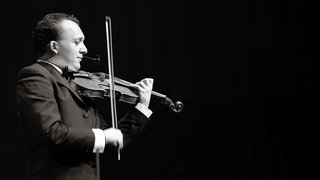 Der Violinist Daniel Weltlinger.