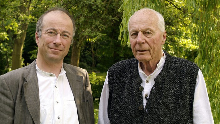 Das Beitragsbild des WDR3 "Das Haus Böhm - Eine Architektendynastie" zeigt Gottfried Böhm und Sohn Paul Böhm 2006 in Köln.