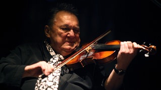 Der polnische Jazzmusiker Michał Urbaniak im Jahr 2010.