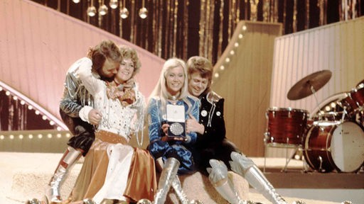 ABBA nach ihrem Sieg beim "Grand Prix d'Eurovision de la Chanson" in Brighton (1974)