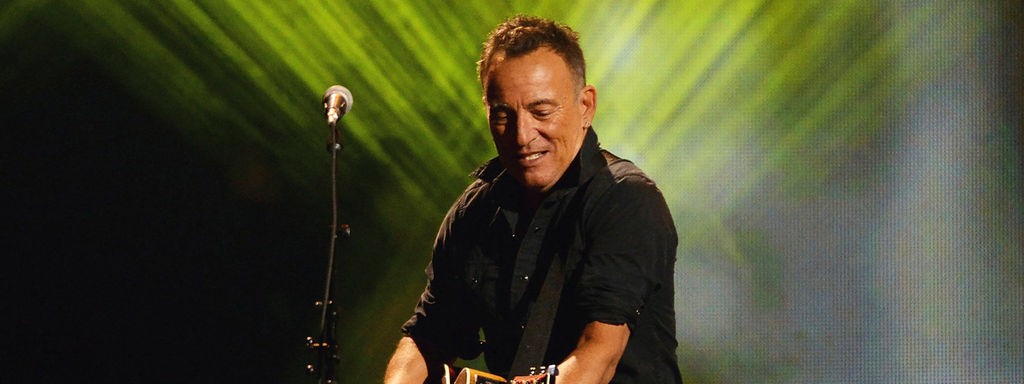 30.09.2017, Kanada, Toronto: US-Sänger Bruce Springsteen singt während der Abschlussveranstaltung der Invictus Games