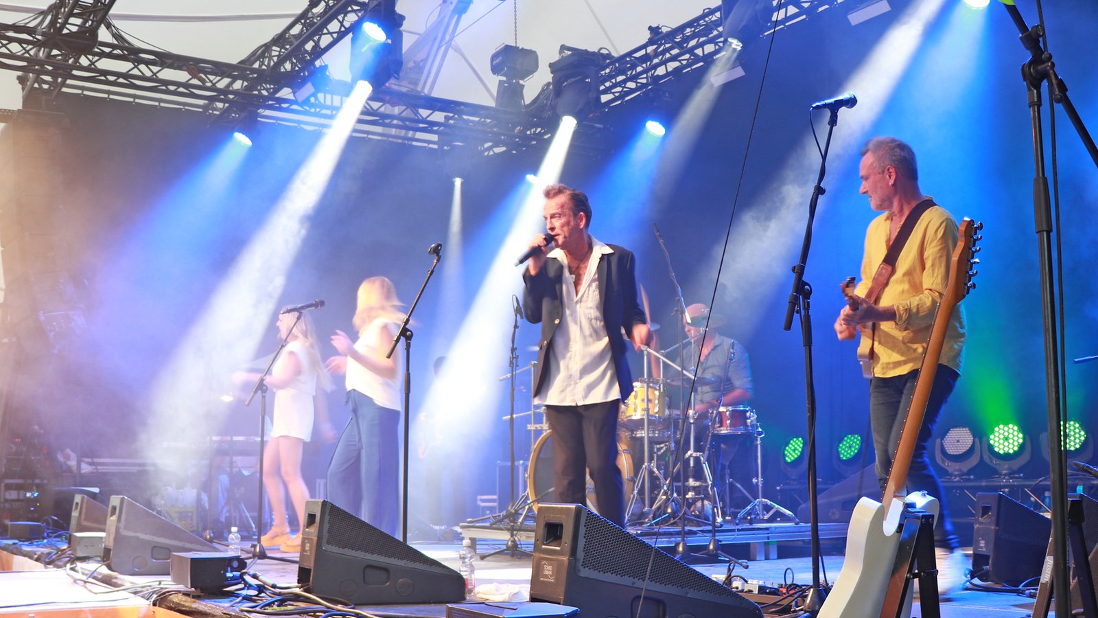 wdr-4-sommer-open-air-mit-alphaville-wdr-4-pr-sentierte