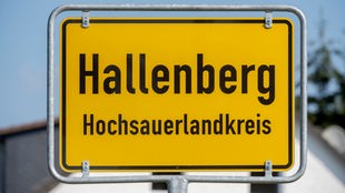Ortsschild von Hallenberg im Sauerland