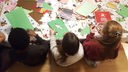 Weihnachtsbasteln in einer Kinderdorffamilie im SOS Kinderdorf Düsseldorf-Garath  