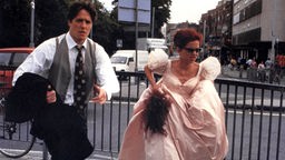 Filmszene aus "Vier Hochzeiten und ein Todesfall"" (1993)