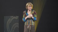 Cornelia Froboess bei der Verleihung des Deutschen Schauspielpreises 2021