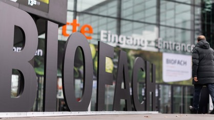 Eingang zur Messe Biofach 2025