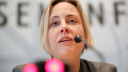 Birgit Naujoks, Geschäftsführerin des Flüchtlingsrats NRW