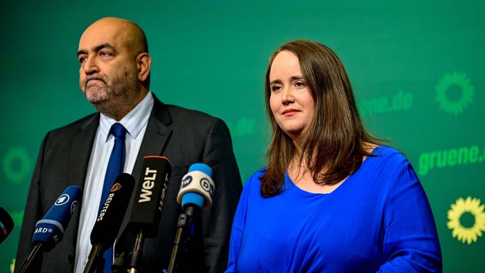 Omid Nouripour und Ricarda Lang auf der Pressekonferenz am 25.09.2024