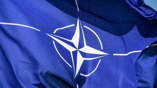 Symbolbild: NATO-Fahne