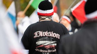 "Reichsbürger" bei einer Demonstration. Archivbild 14.11.2020