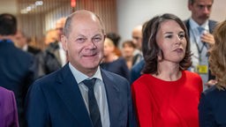 Olaf Scholz und Annalena Baerbock beim Empfang anlässlich des Jubläums der UN-Mitgliedschaft der Bundesrepublik (18.09.2023).