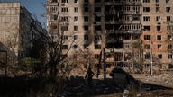 Ein zerstörtes Haus in der Ukraine.