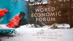 Das Logo des Weltwirtschaftsforums (WEF), Archivbild: 15.01.2023