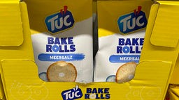 Die Mogelpackung des Jahres 2023 heisst Tuc Bake Rolls des Lebensmittelkonzerns Mondelez - zur Wahl aufgerufen hatte die Verbraucherzentrale Hamburg
