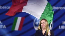 Giorgia Meloni auf einer Wahlkampfveranstaltung