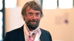 Knut Cordsen, Jurychef des Deutschen Buchpreises, steht im Römer (2021).