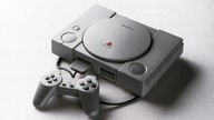 Die Sony Playstation, wie sie im Dezember 1994 vorgestellt wurde