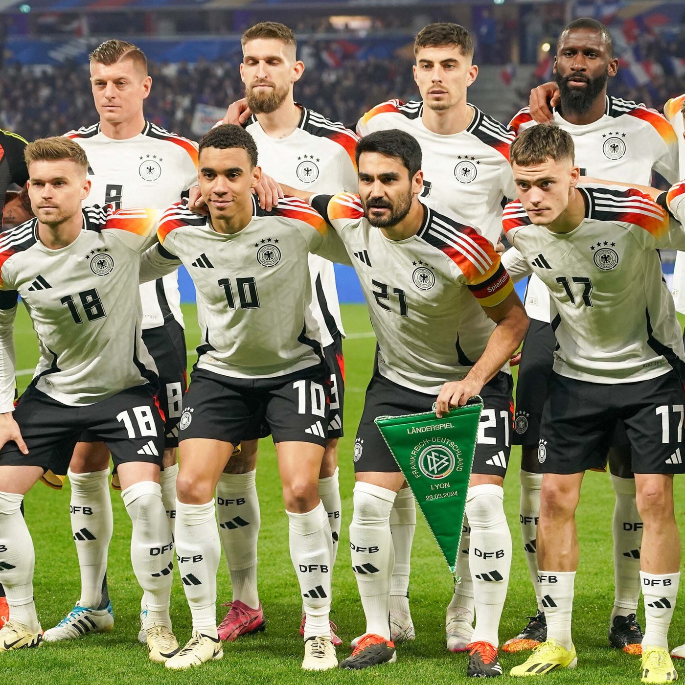 DFB ohne Adidas: Brauchen wir mehr 