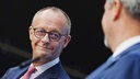 Friedrich Merz (l), CDU-Bundesvorsitzender und Unionsfraktionsvorsitzender, und Markus Söder, CSU-Vorsitzender und Ministerpräsident von Bayern, geben eine Pressekonferenz zur Frage um die Kanzlerkandidatur der Union.