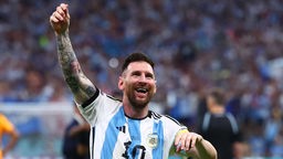 Lionel Messi jubelt nach dem Sieg, Niederlande - Argentinien, 09.12.2022. 
