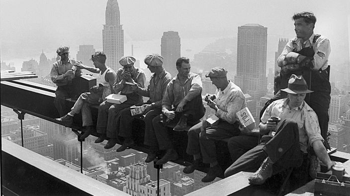 20.09.1932 - Lunch atop a skyscraper, ZeitZeichen - Zeitzeichen