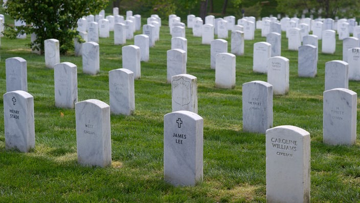 Grabsteine auf dem Nationalfriedhof Arlington bei Washington