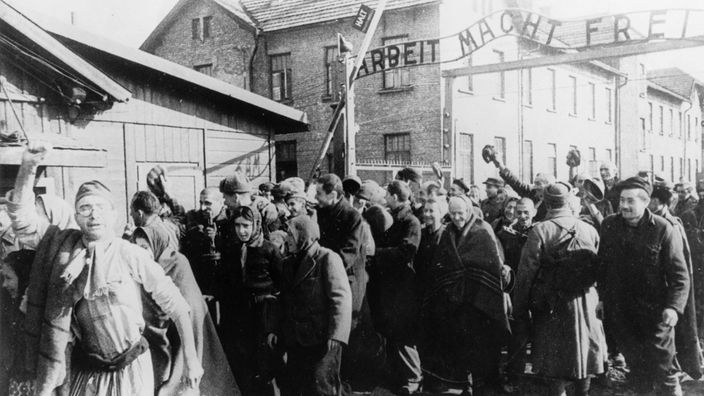 Häftlinge nach der Befreiung