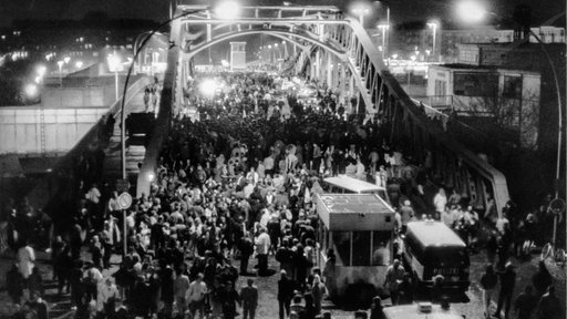 Mauerfall 1989, Grenzöffnung Bornholmer Straße