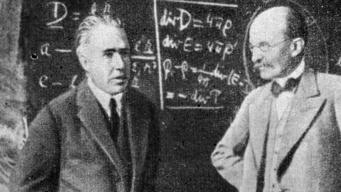 Niels Bohr (l.) und Max Planck