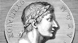 Ovid, Rechtsprofil, Münzbild mit einer griechischen Schrift