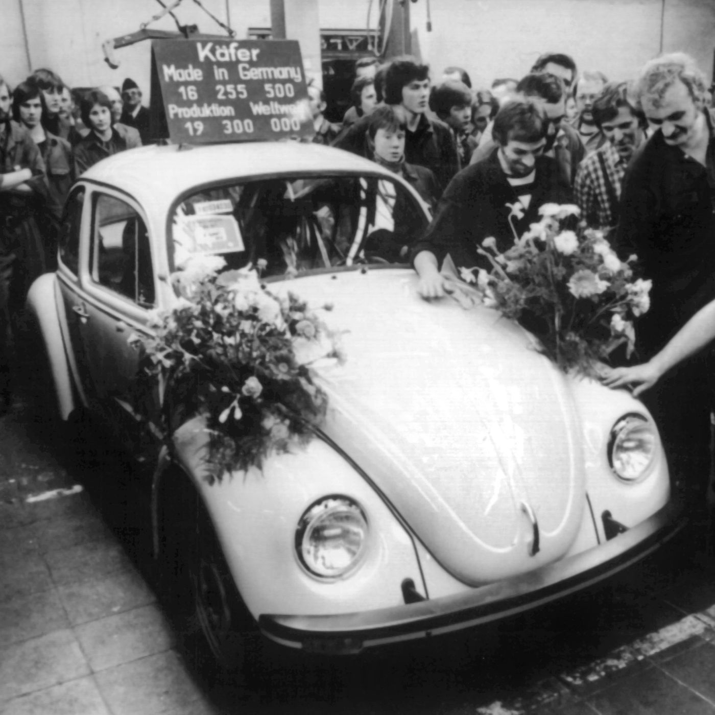 Zeitzeichen - 19. Januar 1978: Der letzte in Deutschland produzierte VW  Käfer rollt vom Band - Zeitzeichen - Sendungen - WDR 5 - Radio - WDR