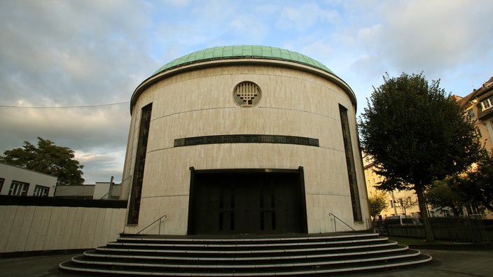 Das Eingangsportal der Synagoge in Düsseldorf