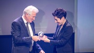 Richard Gere erhält Nachhaltigkeitspreis in Düsseldorf 