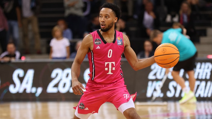 Darius McGhee von den Telekom Baskets Bonn