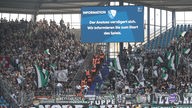 Anstoß verzögert sich beim Spiel Bochum gegen Gladbach