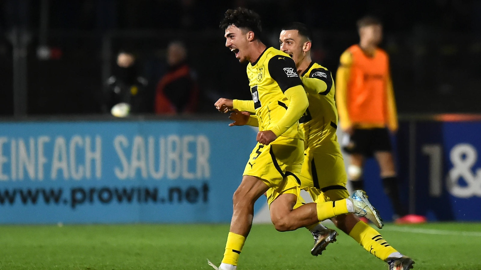 3rd League: Dream goal in the final score – BVB II defeats league leaders Dresden – Football – Sport