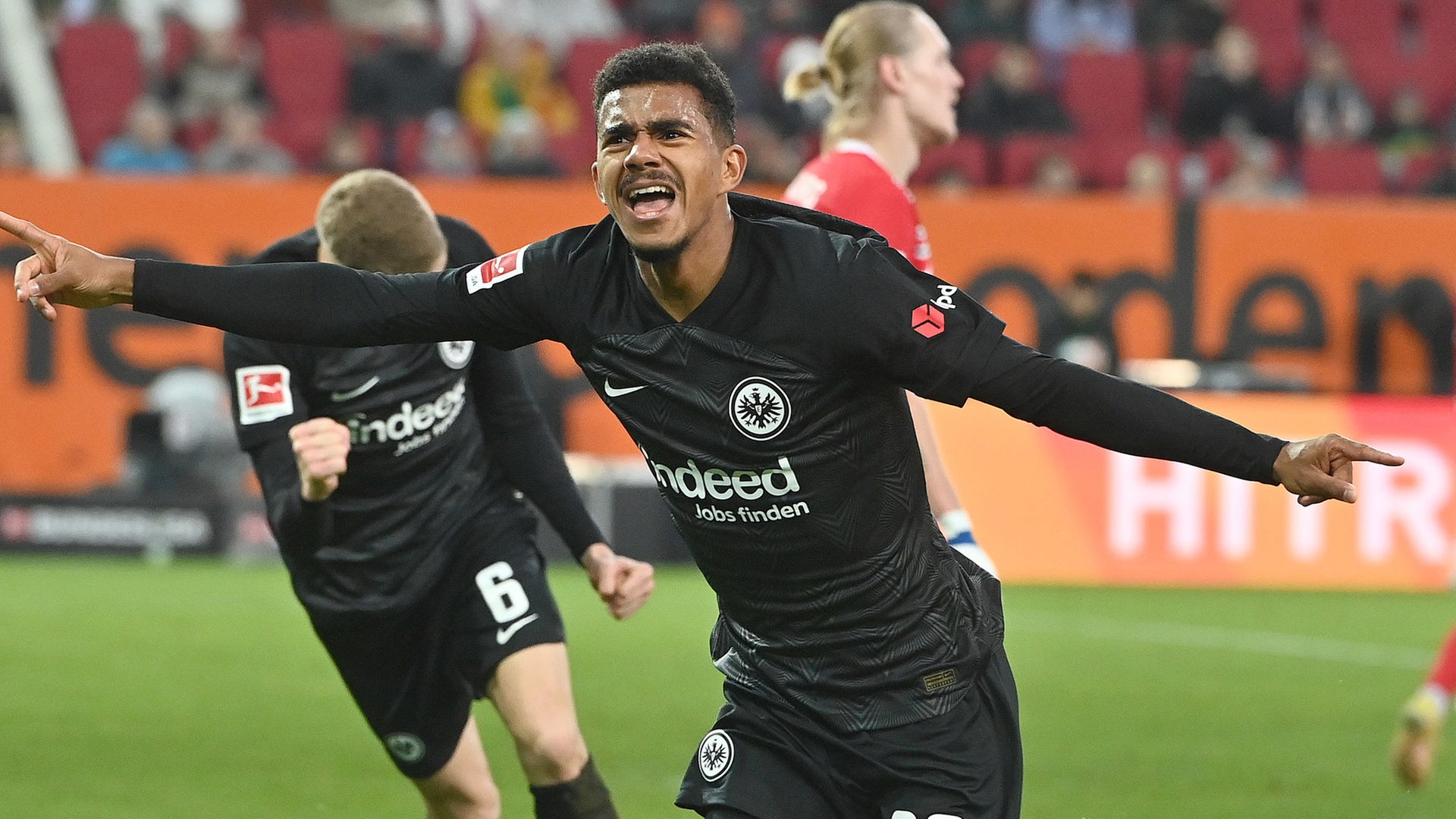 Fußball, Bundesliga Knauff wechselt fest vom BVB zu Eintracht Frankfurt - Fußball - Sport