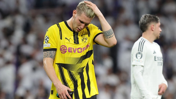 BVB-Verteidiger Niklas Süle hat sich im Spiel bei Real Madrid verletzt.