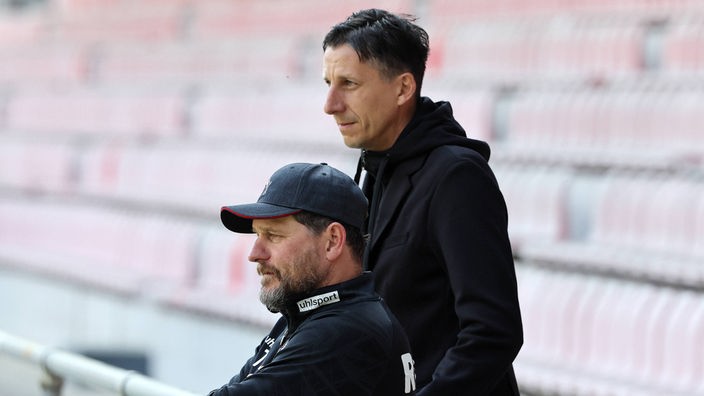 Kölns Trainer Steffen Baumgart (l.) und Geschäftsführer Christian Keller 