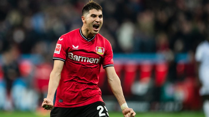Freut sich über seinen Doppelpack gegen Bayern München: Leverkusens Exequiel Palacios  