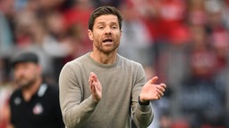 Leverkusen Trainer Xabi Alonso