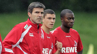 Kölns Ex-Trainer Zvonimir Soldo (l.) mit Jonas Hector (M.) und Pierre-Jose Vunguidica (r.)