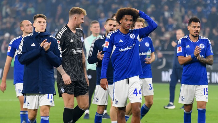Die Spieler des FC Schalke 04 sind enttäuscht