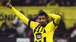 Sébastien Haller von Borussia Dortmund gestikuliert (Archivfoto)